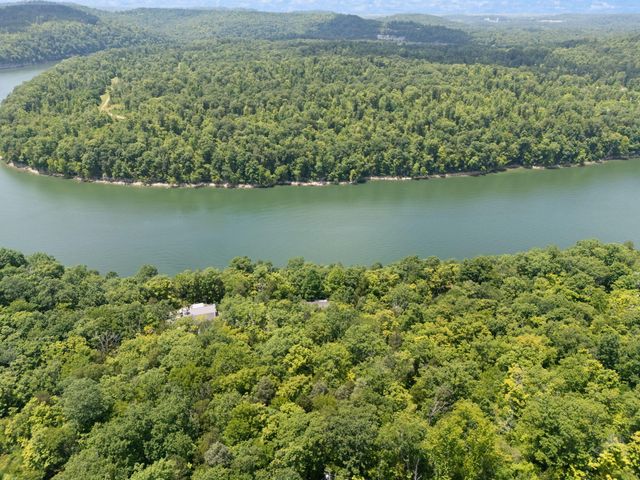 586 Spruce Street, Burnside, KY 42519