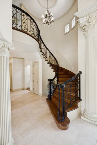 32 Wyck Hill Lane, Westlake, TX 76262