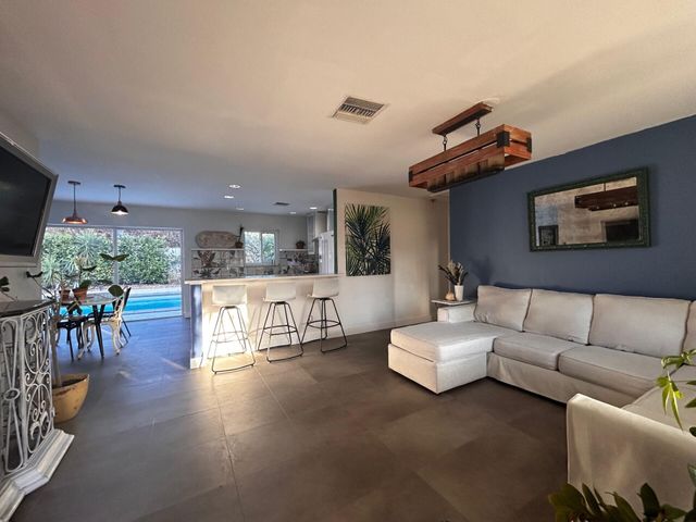 1301 SE Sandpiper Lane, Stuart, FL 34996