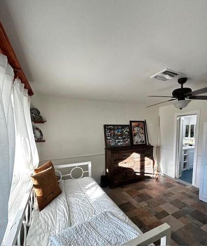 1301 SE Sandpiper Lane, Stuart, FL 34996