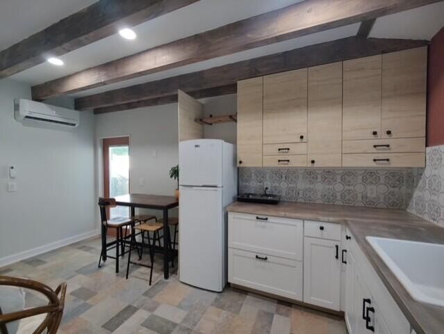 1301 SE Sandpiper Lane, Stuart, FL 34996