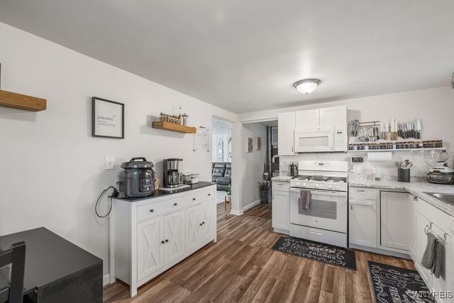 111 Louis Street, Cheektowaga, NY 14225