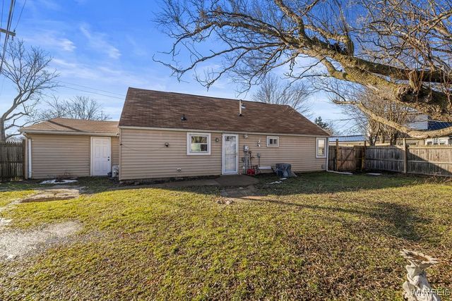 111 Louis Street, Cheektowaga, NY 14225