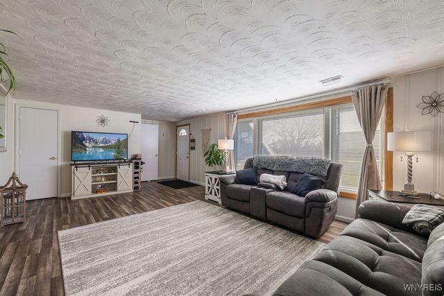 111 Louis Street, Cheektowaga, NY 14225