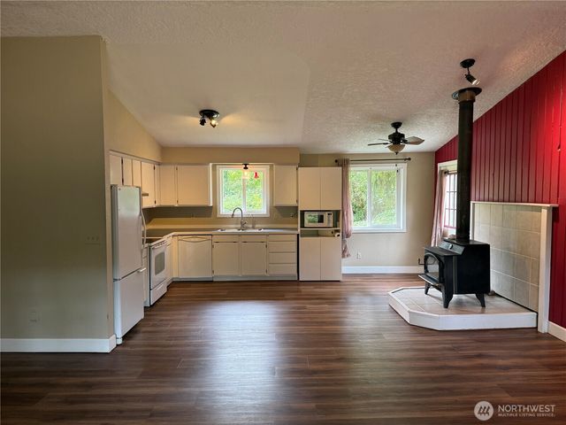 22101 Birch Place, Ocean Park, WA 98640