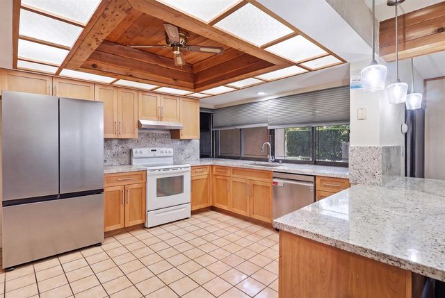 700 NW 102ND Way, Plantation, FL 33324