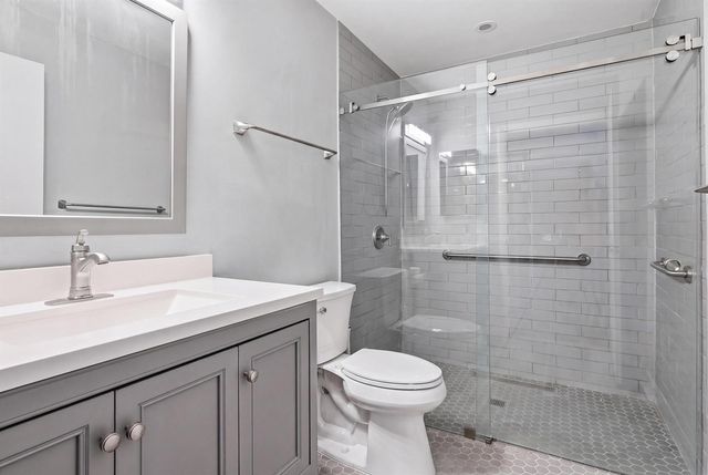700 NW 102ND Way, Plantation, FL 33324