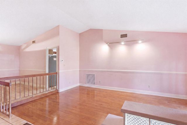 700 NW 102ND Way, Plantation, FL 33324