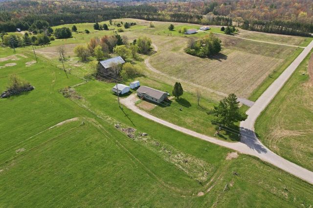 E2902 WASRUD ROAD, Iola, WI 54945
