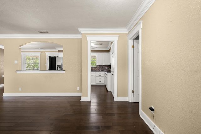 1015 W College Street, Canton, TX 75103