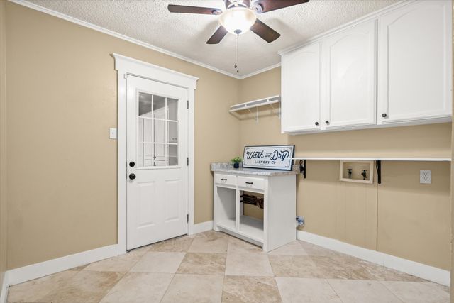 1015 W College Street, Canton, TX 75103