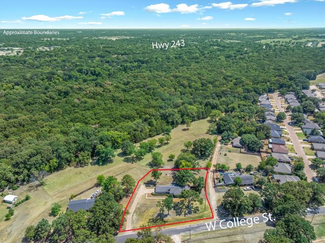 1015 W College Street, Canton, TX 75103