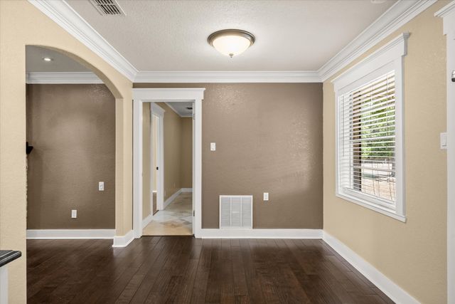 1015 W College Street, Canton, TX 75103