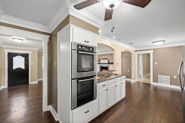 1015 W College Street, Canton, TX 75103