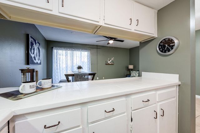 308 SW Miracle Strip Parkway 33B, Fort Walton Beach, FL 32548