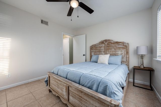 308 SW Miracle Strip Parkway 33B, Fort Walton Beach, FL 32548