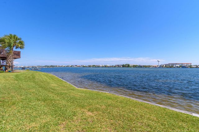 308 SW Miracle Strip Parkway 33B, Fort Walton Beach, FL 32548