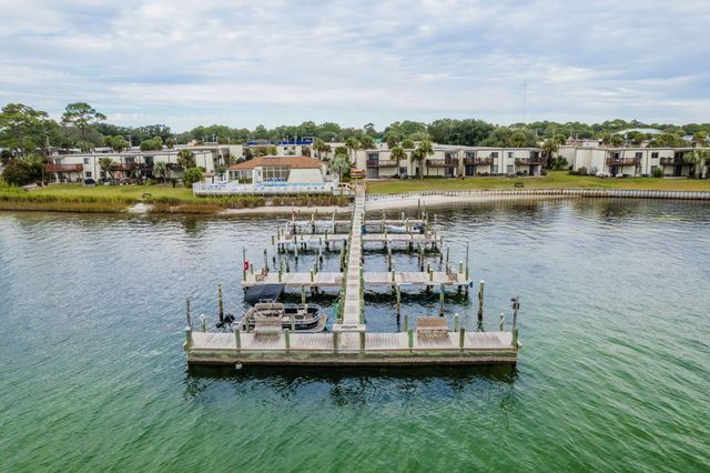 308 SW Miracle Strip Parkway 33B, Fort Walton Beach, FL 32548