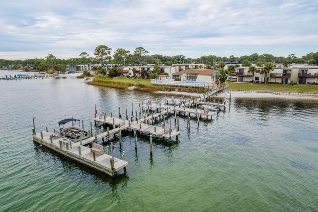 308 SW Miracle Strip Parkway 33B, Fort Walton Beach, FL 32548