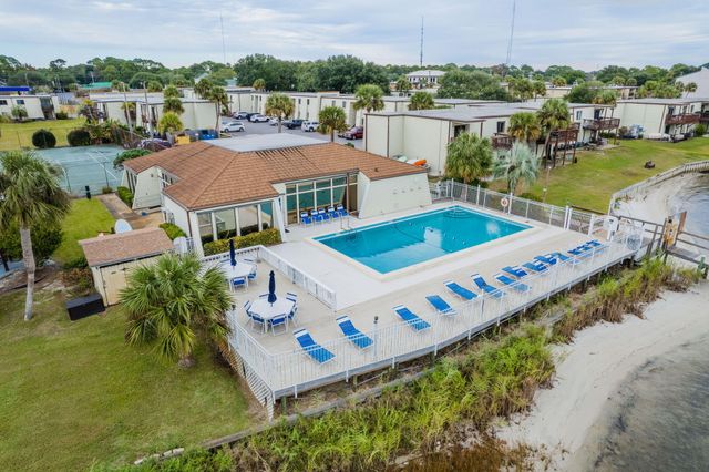 308 SW Miracle Strip Parkway 33B, Fort Walton Beach, FL 32548