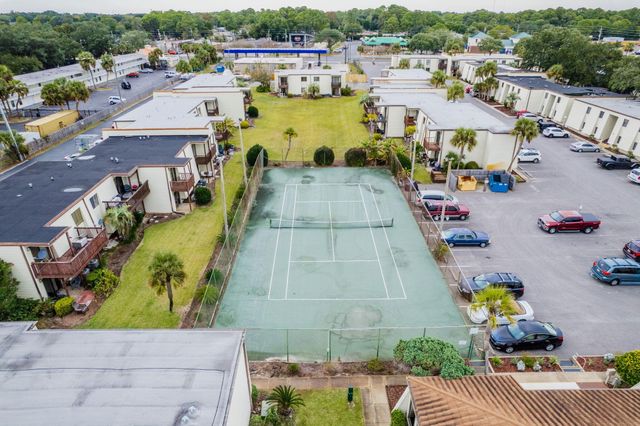 308 SW Miracle Strip Parkway 33B, Fort Walton Beach, FL 32548