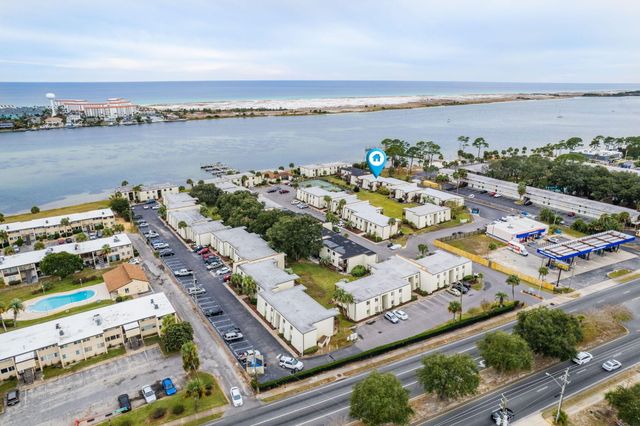 308 SW Miracle Strip Parkway 33B, Fort Walton Beach, FL 32548
