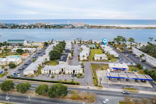308 SW Miracle Strip Parkway 33B, Fort Walton Beach, FL 32548