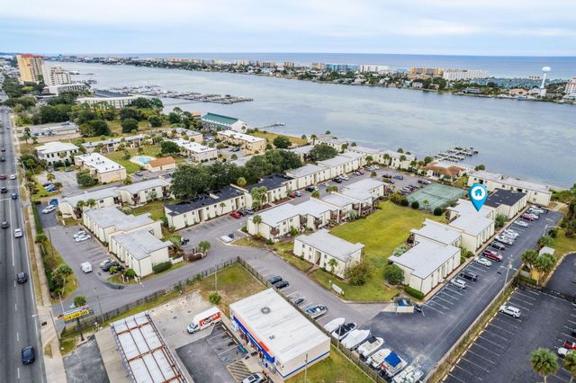 308 SW Miracle Strip Parkway 33B, Fort Walton Beach, FL 32548