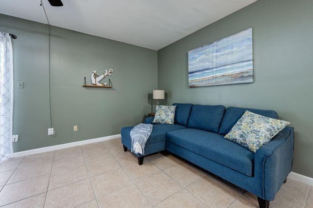 308 SW Miracle Strip Parkway 33B, Fort Walton Beach, FL 32548