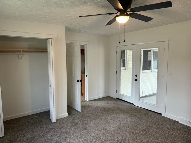 920 N Broadway Avenue, Springfield, MO 65802