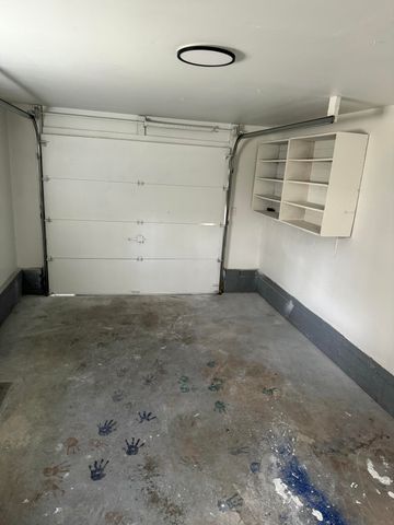 920 N Broadway Avenue, Springfield, MO 65802