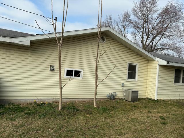 920 N Broadway Avenue, Springfield, MO 65802