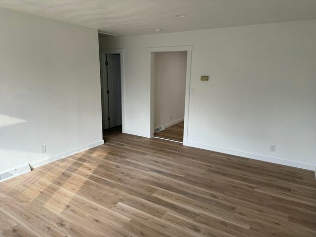 920 N Broadway Avenue, Springfield, MO 65802