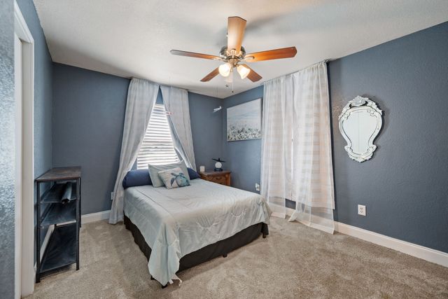 5221 River Ridge Street, Granbury, TX 76048