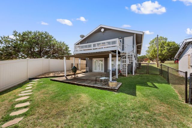 5221 River Ridge Street, Granbury, TX 76048