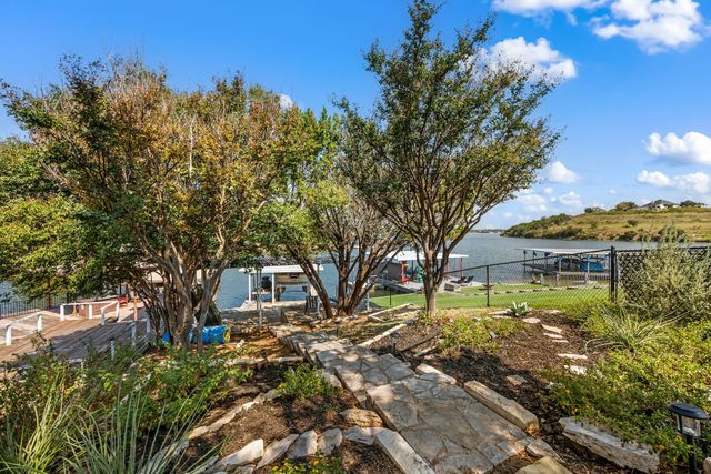 5221 River Ridge Street, Granbury, TX 76048