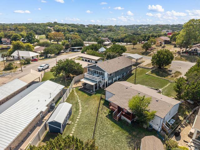 5221 River Ridge Street, Granbury, TX 76048