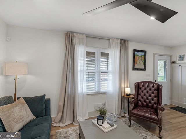 114 Woodcrest Drive, Griffin, GA 30223