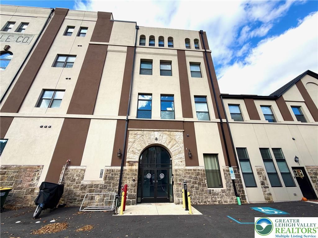 810 Monocacy Street 303, Bethlehem City, PA 18018
