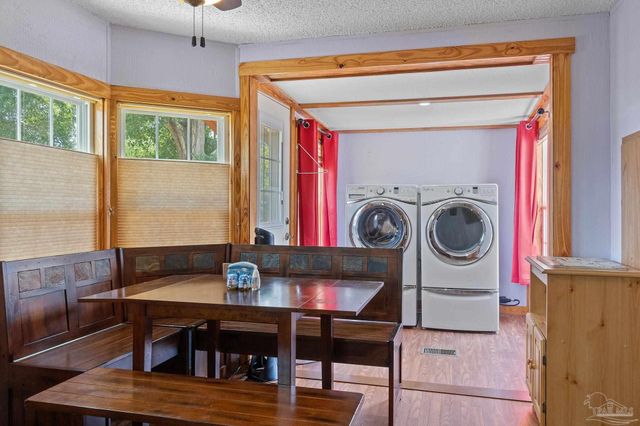 4441 Sleepy Hammock Dr, Milton, FL 32583