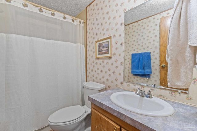 4441 Sleepy Hammock Dr, Milton, FL 32583