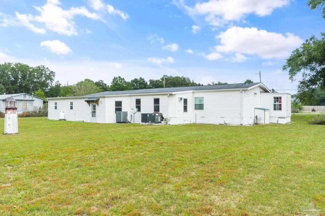 4441 Sleepy Hammock Dr, Milton, FL 32583