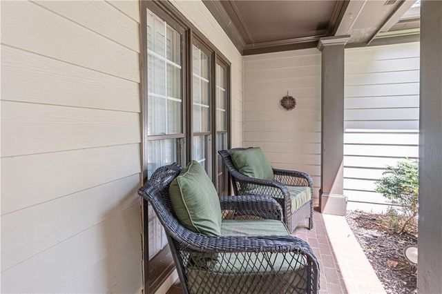 2649 Waters Edge Drive, Gainesville, GA 30504
