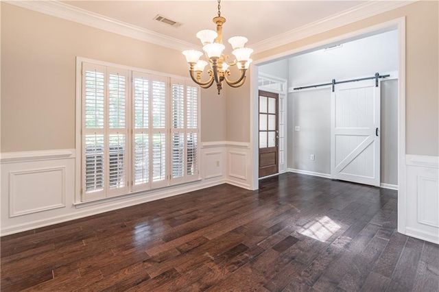 2649 Waters Edge Drive, Gainesville, GA 30504