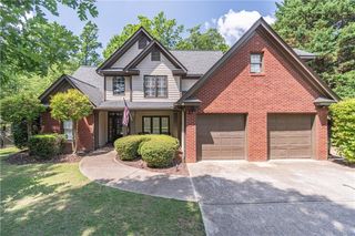 2649 Waters Edge Drive, Gainesville, GA 30504