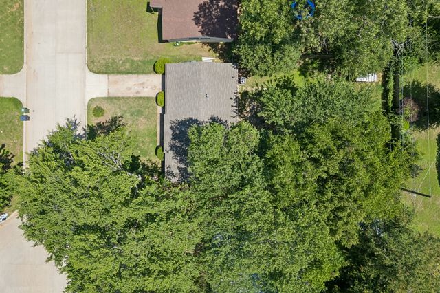 2013 Alan A Dale Road, Arlington, TX 76013
