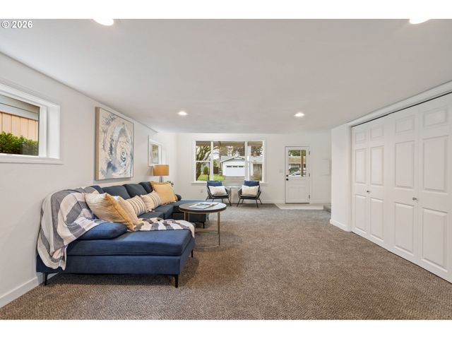 4175 Sw TUALAWAY Ave, Beaverton, OR 97005