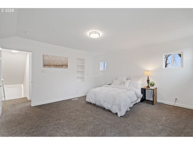 4175 Sw TUALAWAY Ave, Beaverton, OR 97005