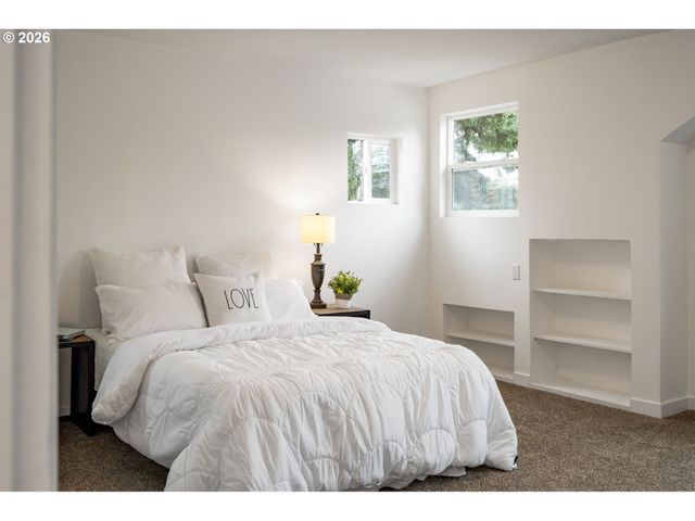 4175 Sw TUALAWAY Ave, Beaverton, OR 97005