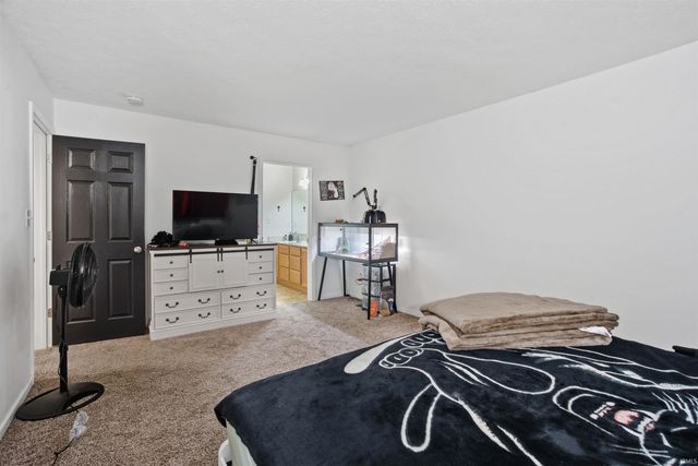 4209 Wildoner Drive, Marion, IN 46953